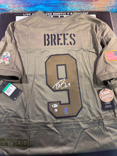 Load image into Gallery viewer, 2026 LICENSED SIGNED AUTOGRAPH NFL FOOTBALL JERSEY LIVE BOX RANDOM TEAM #1/25