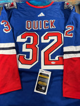 Load image into Gallery viewer, 2026 NHL PREMIUM AUTOGRAPHED FULL SIZE HOCKEY JERSEY LIVE BOX BREAK #9/25