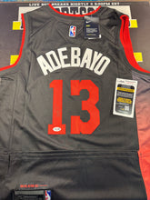 Load image into Gallery viewer, 2026 P-SPORTSCARDS24'S PREMIUM AUTOGRAPHED NBA FULL SIZE BASKETBALL JERSEY (1) RANDOM TEAM #5/25