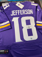 Load image into Gallery viewer, 2026 LICENSED SIGNED AUTOGRAPH NFL FOOTBALL JERSEY LIVE BOX RANDOM TEAM #23/25