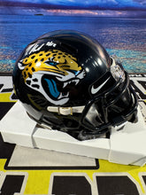 Load image into Gallery viewer, 2026 PREMIUM AUTOGRAPHED NFL FOOTBALL MINI HELMET BOX BREAK (1) RANDOM DIVISION #10