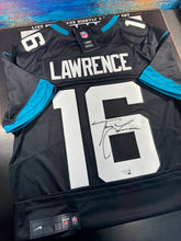 Load image into Gallery viewer, 2026 LICENSED SIGNED AUTOGRAPH NFL FOOTBALL JERSEY LIVE BOX RANDOM TEAM #1/25