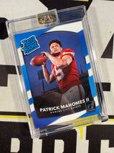 Load image into Gallery viewer, 2026 P-SPORTSCARDS24'S PREMIUM PACK NFL FOOTBALL CARDS SERIES 20 PACK BREAK #13/50 RANDOM DIVISION
