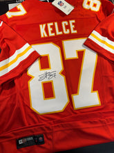 Load image into Gallery viewer, 2026 LICENSED SIGNED AUTOGRAPH NFL FOOTBALL JERSEY LIVE BOX RANDOM TEAM #1/25
