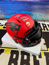 Load image into Gallery viewer, 2026 PREMIUM AUTOGRAPHED NFL FOOTBALL  MINI HELMET BOX BREAK (1) RANDOM DIVISION #10
